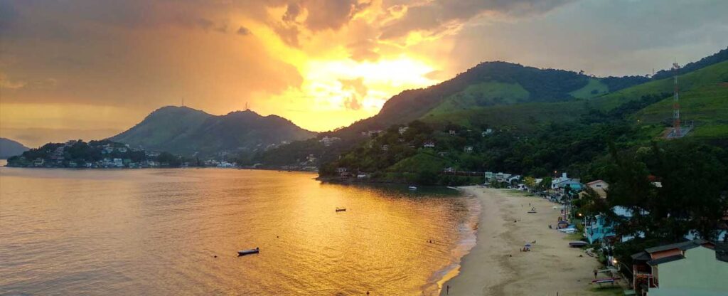 Conheça outras praias próximas do Rio de Janeiro Conheça outras praias próximas do Rio de Janeiro