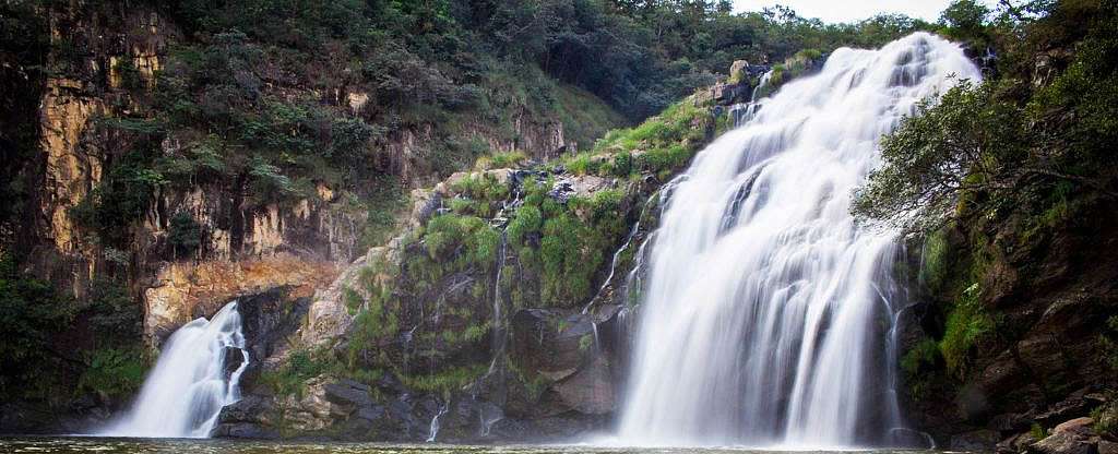 Vista para a Cachoeira Maria Augusta MG Vista para a Cachoeira Maria Augusta MG
