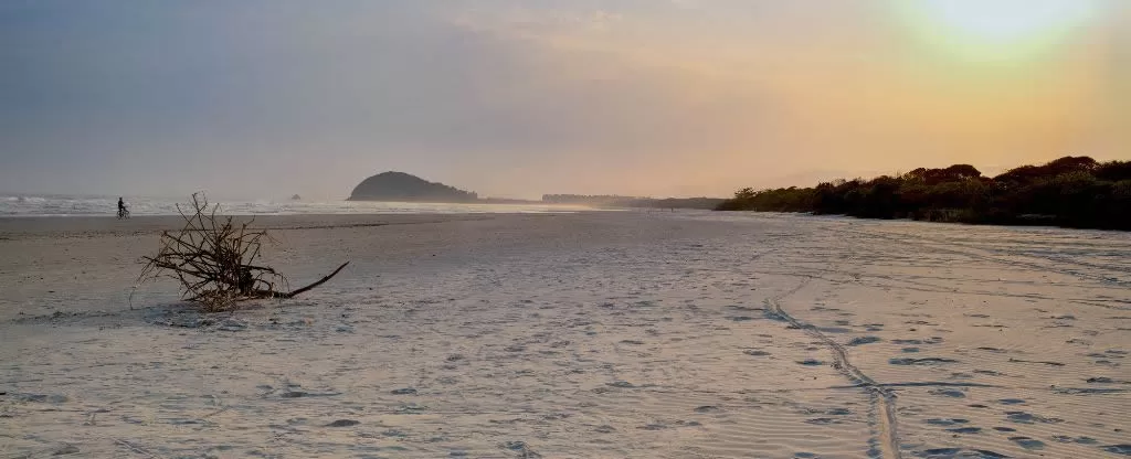 Praias de Bertioga - Itaguaré 