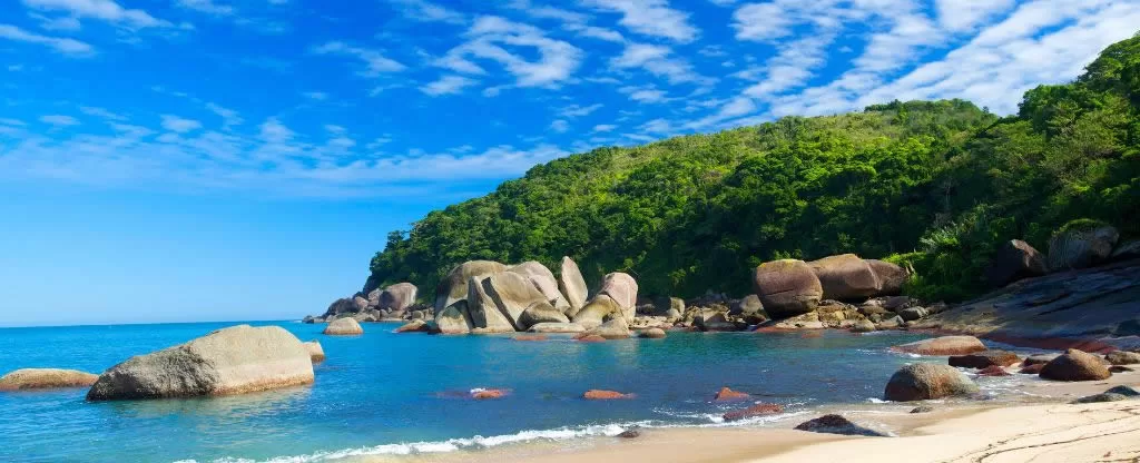Praia em Ilhabela SP Ilhabela - Réveillon em São Paulo