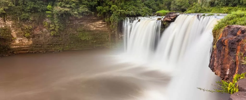 Queda d'água da Cachoeira de São Romão em Carolina MA Cachoeira de São Romão no Maranhão