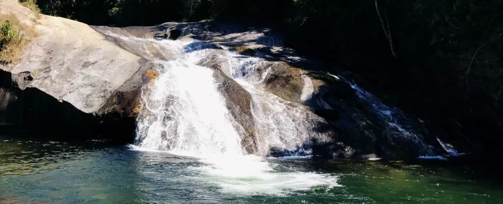 Queda d'água Cachoeira do Escorrega Queda d'água Cachoeira do Escorrega