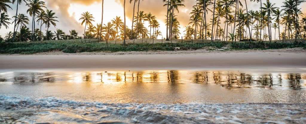 Praia em Guarajuba Bahia