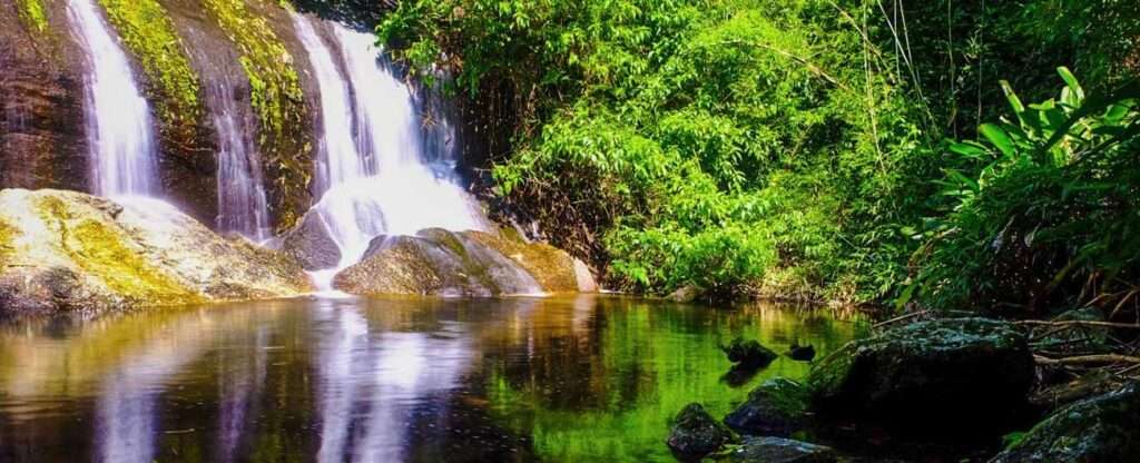 Cachoeiras de Ilhabela
