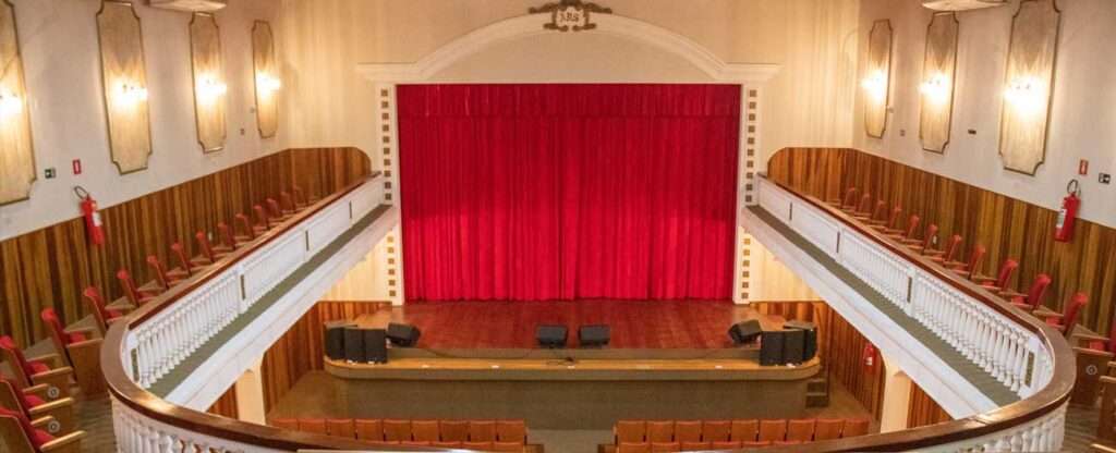 Teatro Municipal de Pouso Alegre