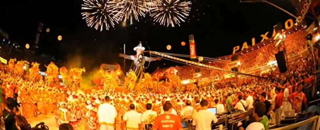 Por que viajar para o Festival Folclórico de Parintins de ônibus