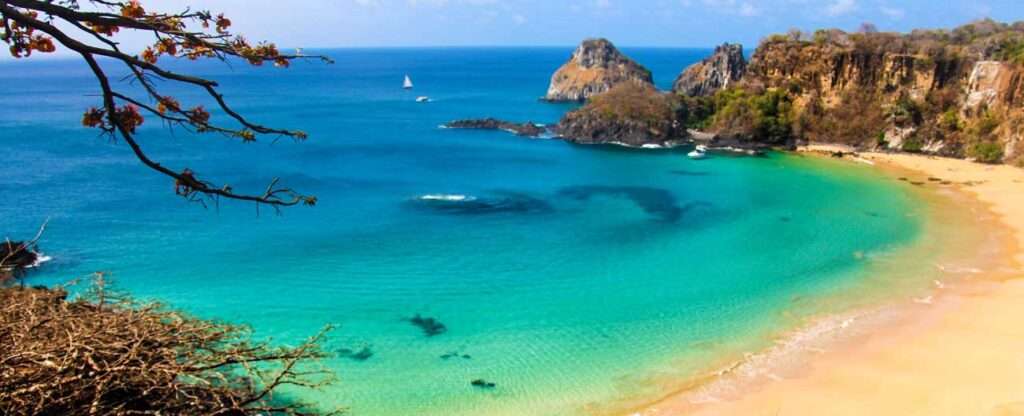 A paisagem cinematográfica das praias de Fernando de Noronha