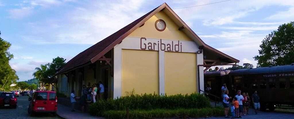 Estação Ferroviária de Garibaldi - Foto: Ricardo Melo Araujo – Wikimedia Commons