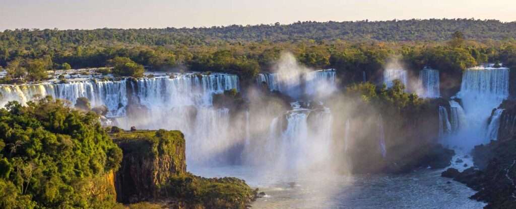 Cataratas de Foz do Iguaçu (PR) - Foto: G Cicconeto – Pexels